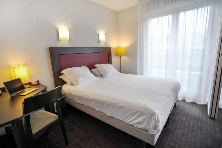 Hotel Residence Park&suites Divonne Geneve Airport www.zenitude-hotel-residences.com