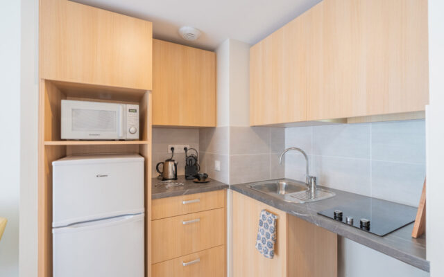 Kitchenette équipée